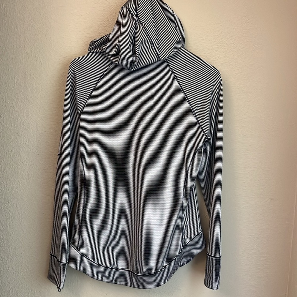 Athleta quarter zip size M - Picture 6 of 8